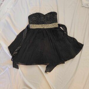 My Michelle Wonen's Strapless Black Dress